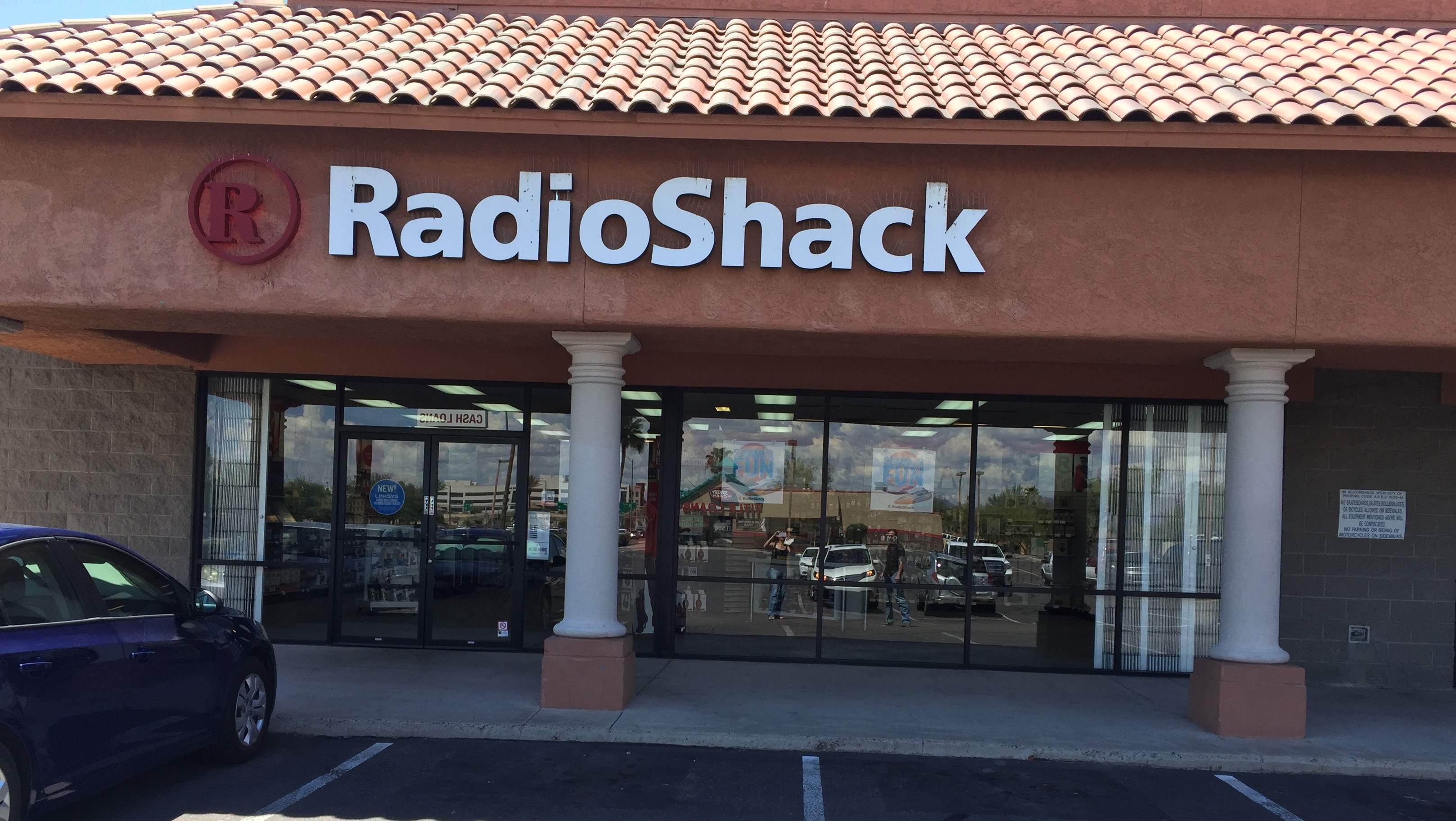 radioshack.jpg