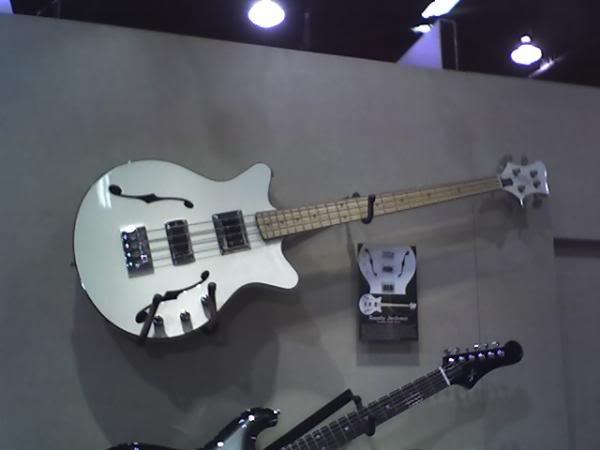 RandyJacksonBass.jpg