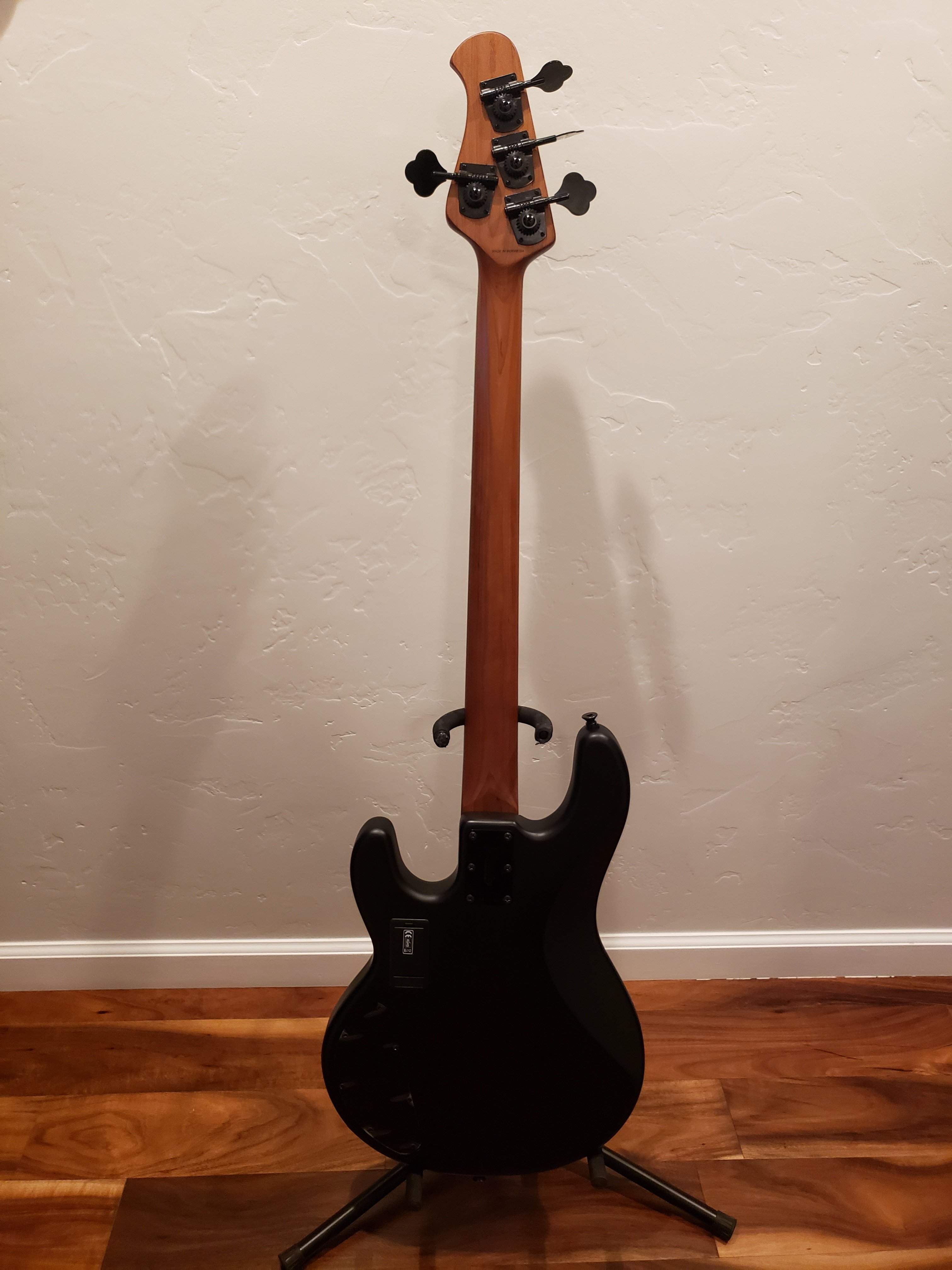 RAY34HH-4.jpg