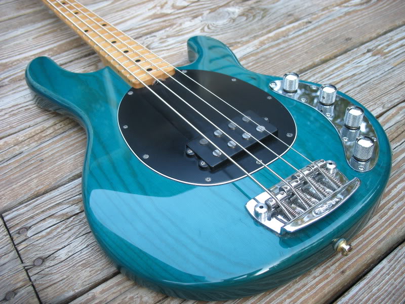 rayteal002.jpg