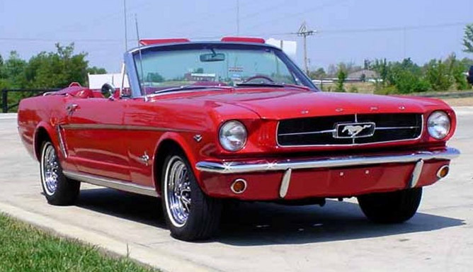 RedConvertible-2.jpg