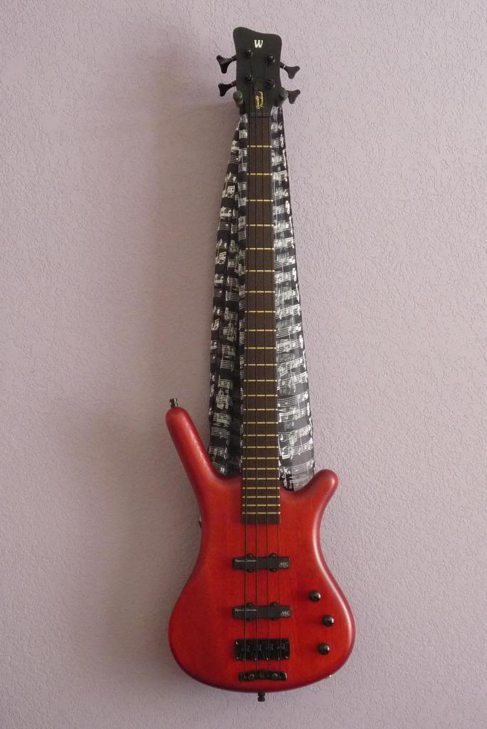 RedCorvette01.jpg