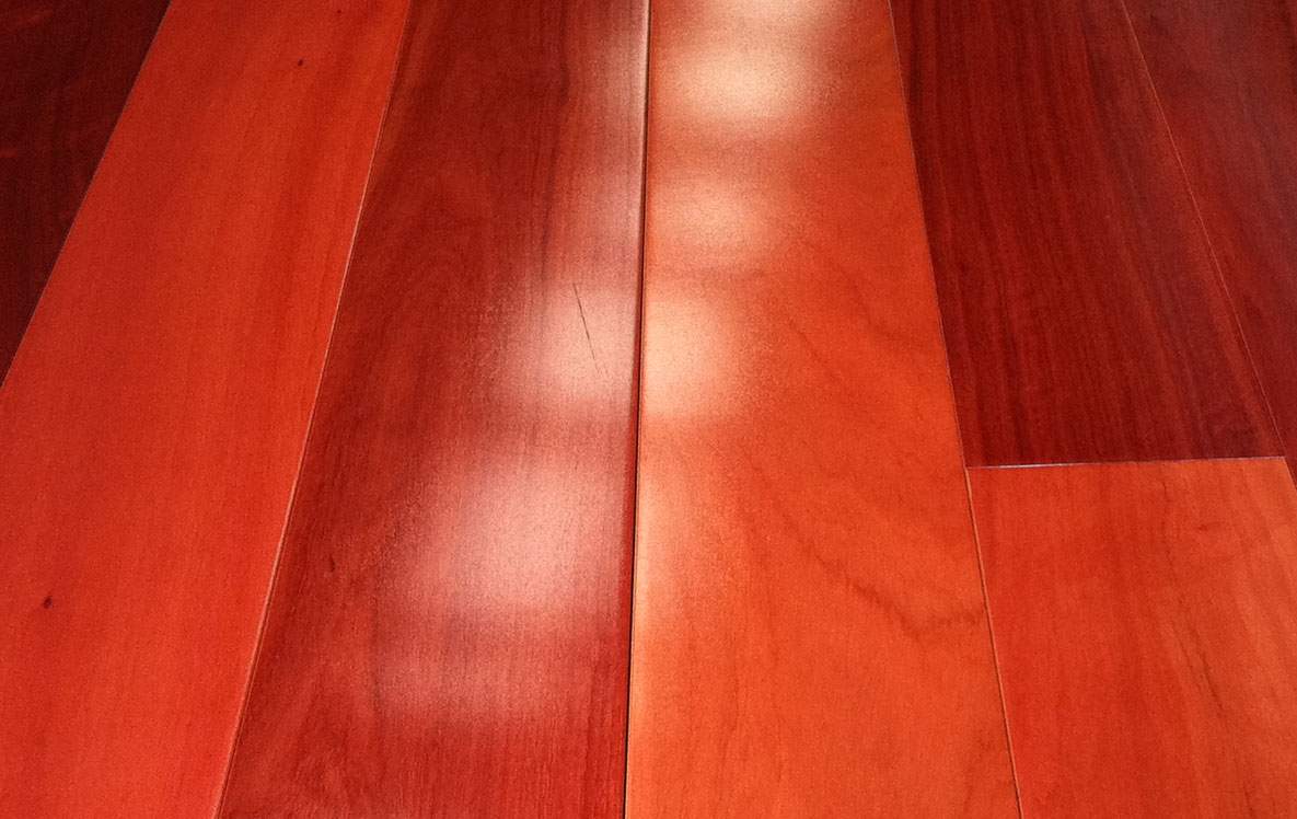 redgum-1.jpg