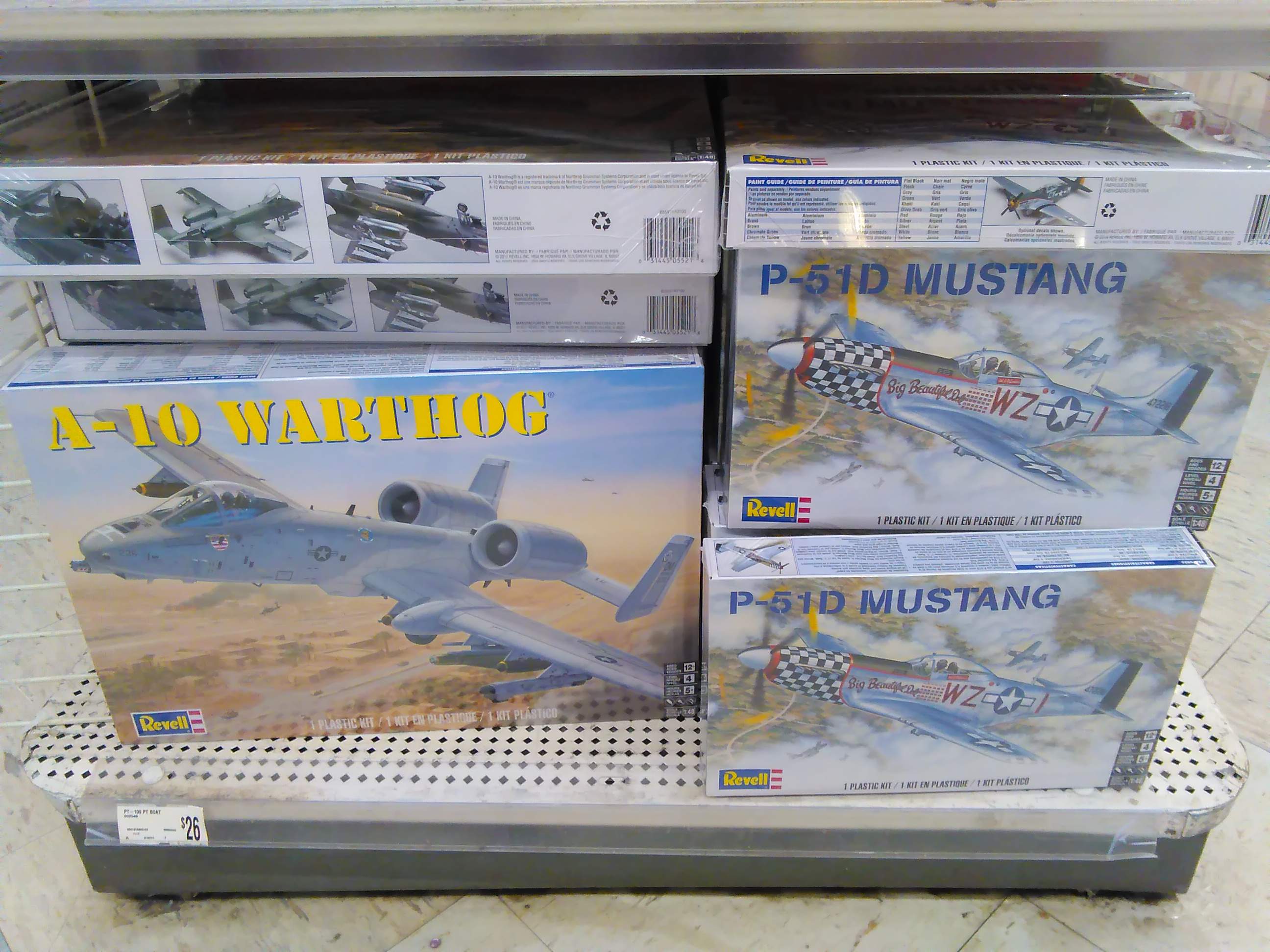 Revell 1.jpg