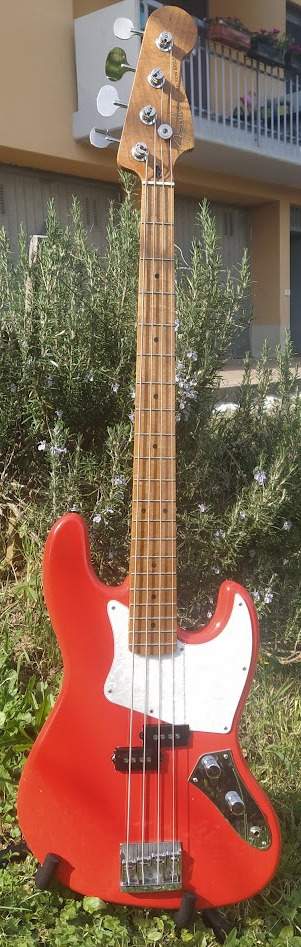 Reverse P jazz 02.JPG