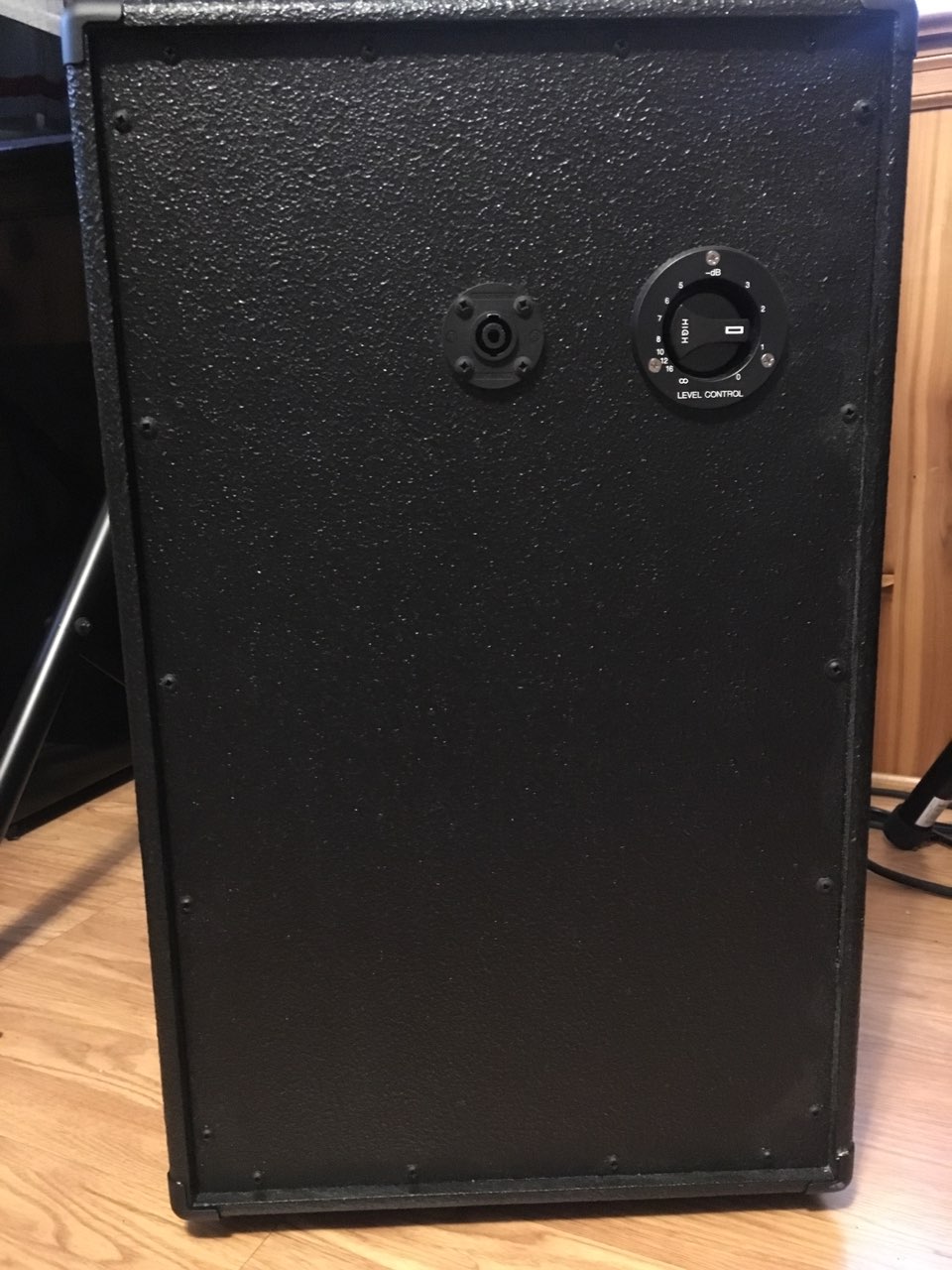 RevSound RS210T back.jpg