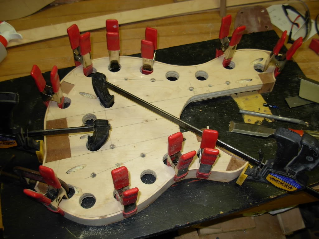 ribglueing.jpg