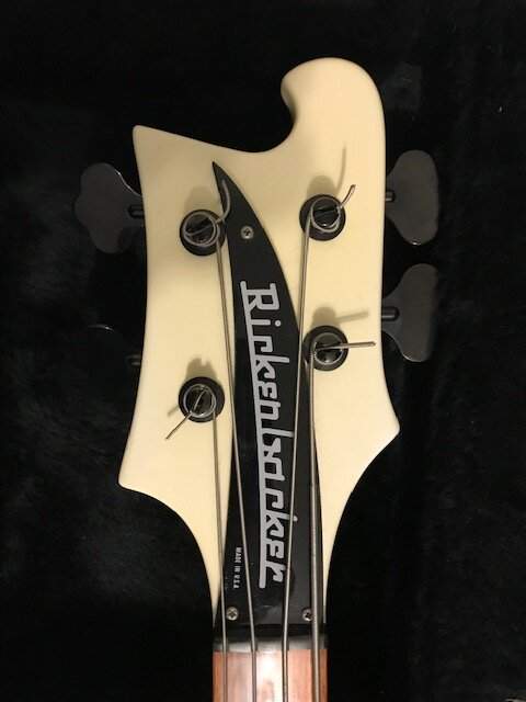 RicBass3.jpg