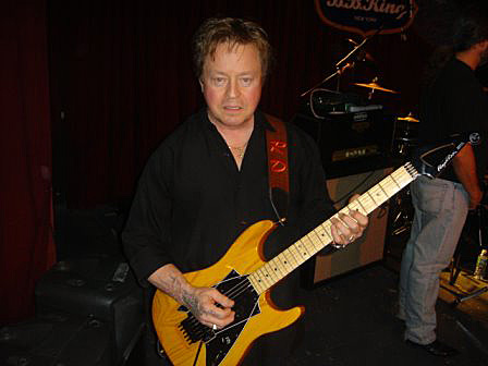 Rick-Derringer3LG.jpg