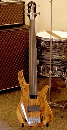 Rickenzon_2338_small-a.jpg