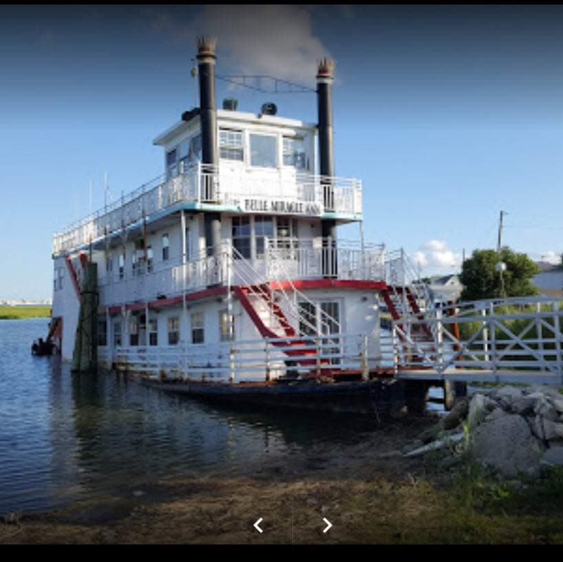 riverboat.jpg