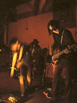 RMLive2.gif