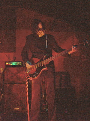 RMLive3.gif