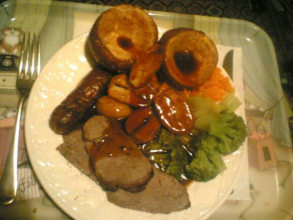 roast_beef_yorkshire_pudding_.jpg