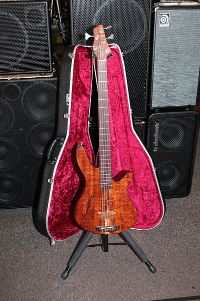 RobAllenCustomMB25Koa33Scale_zpsbdfbc7a8.jpg