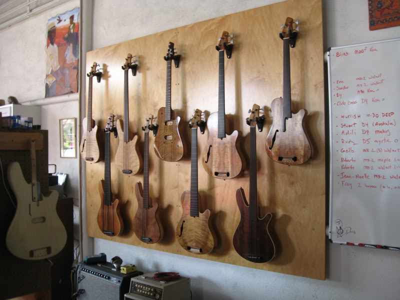 roballenshopwall.jpg