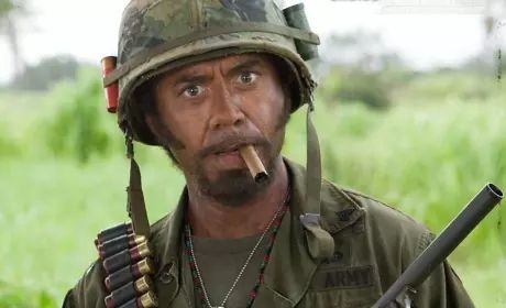 robert-downey-jr-tropic-thunder.jpg