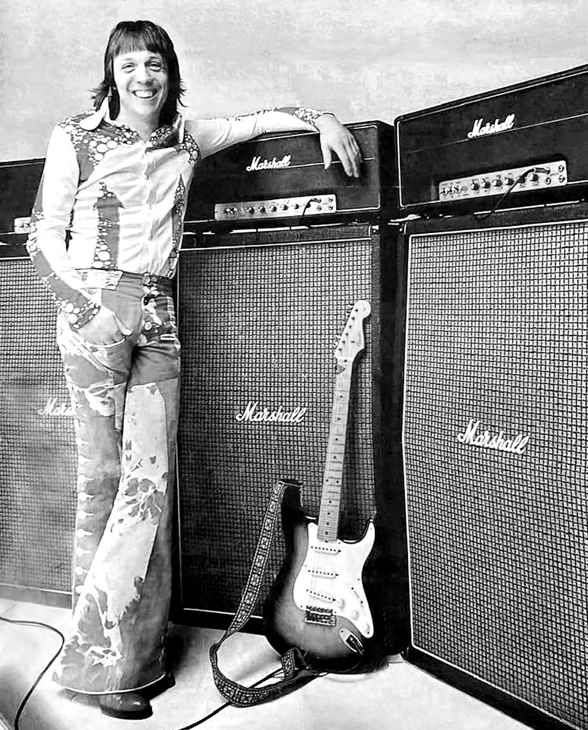 Robin Trower - 1975.jpg