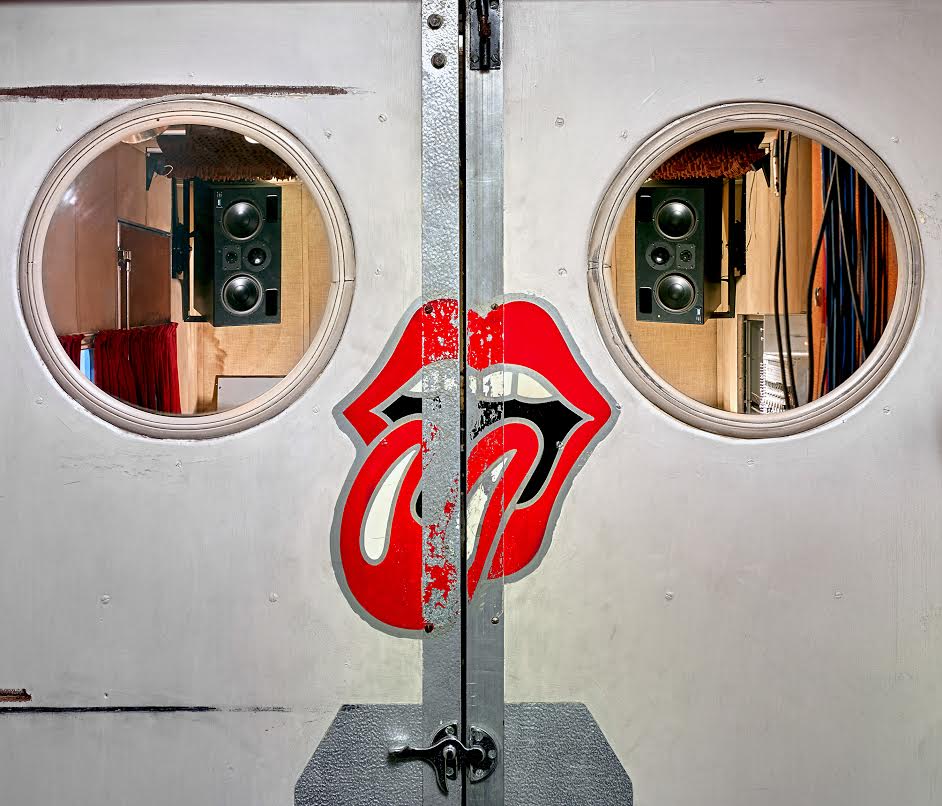 rolling-stones-mobile-studio.jpg