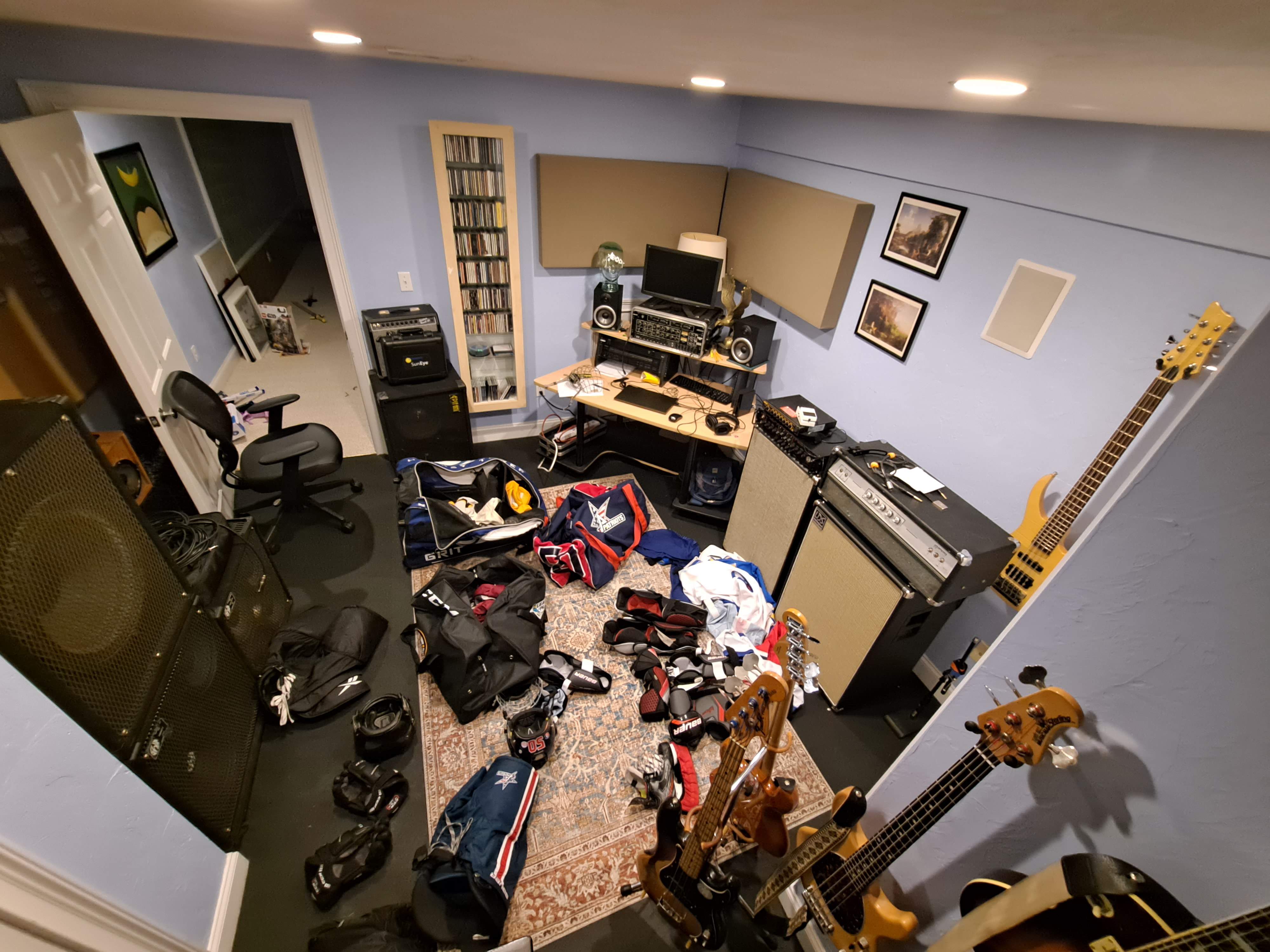 room.jpg