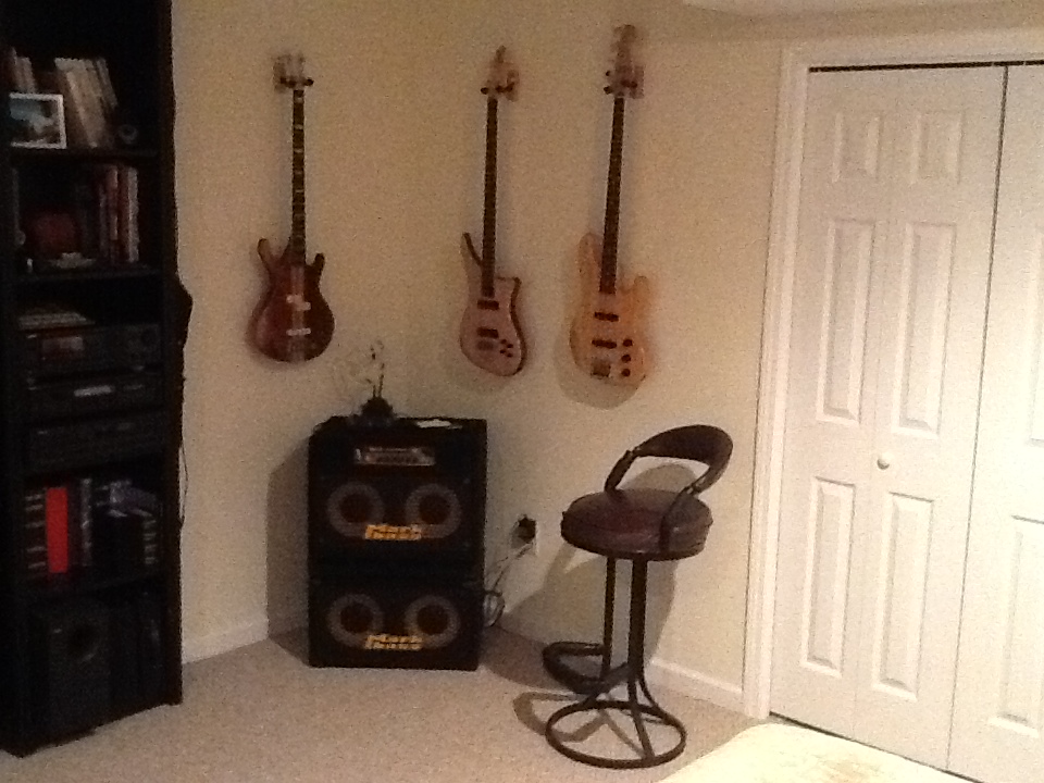 room_zpsa44e9075.jpg