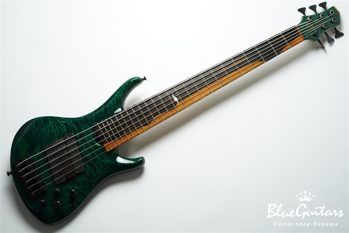 roscoe emerald.jpeg