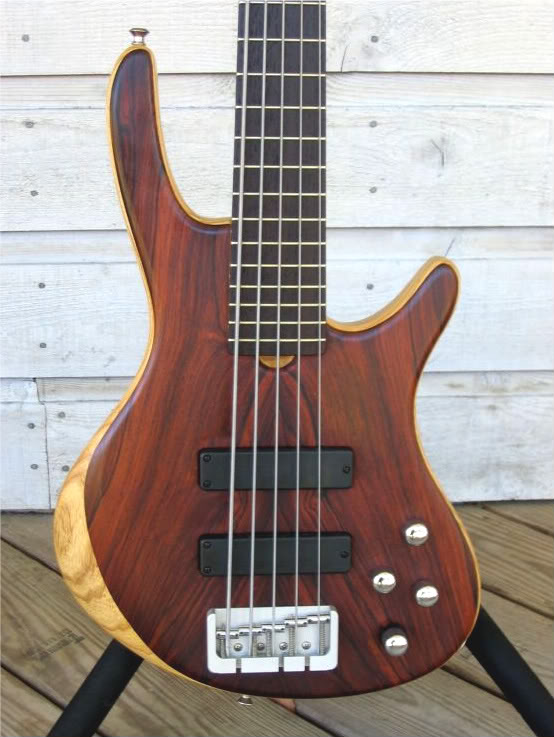 Roscoe5BodyFront-1.jpg