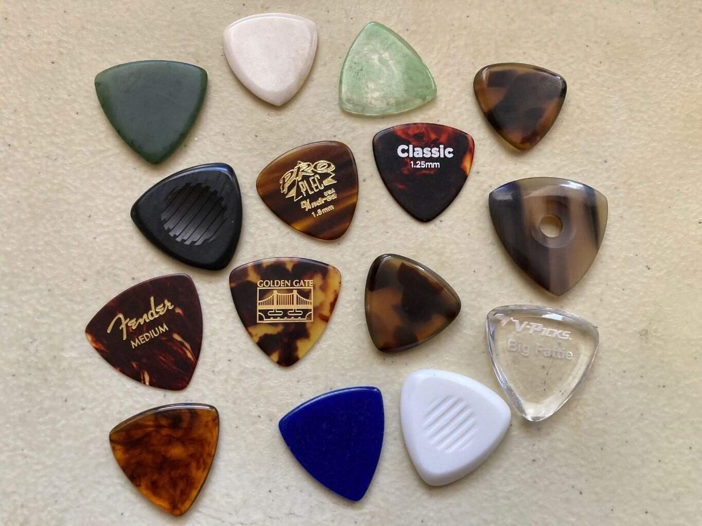 Rounded triangle picks.jpg