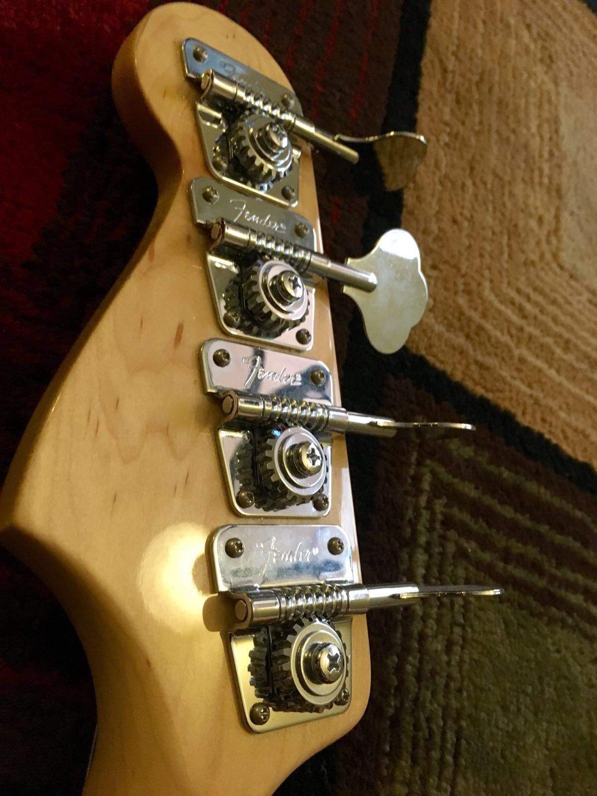 s-l1605.jpg