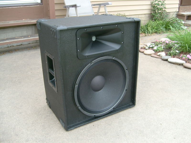 S7300380%20-%20Copy.jpg