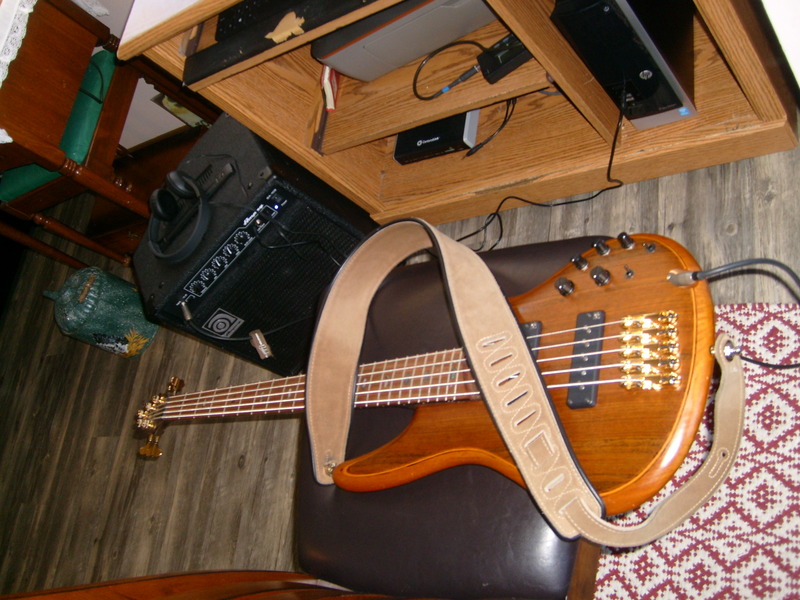S7300712.jpg