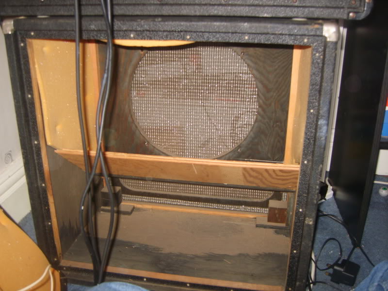 S8300088.jpg
