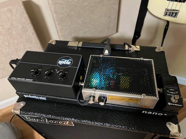 SA pedalboard Upper 3-4.jpg