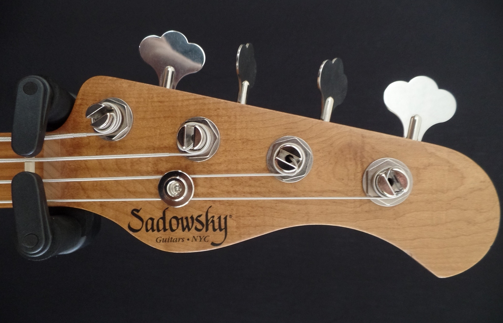 Sadowsky%20P%203.jpg