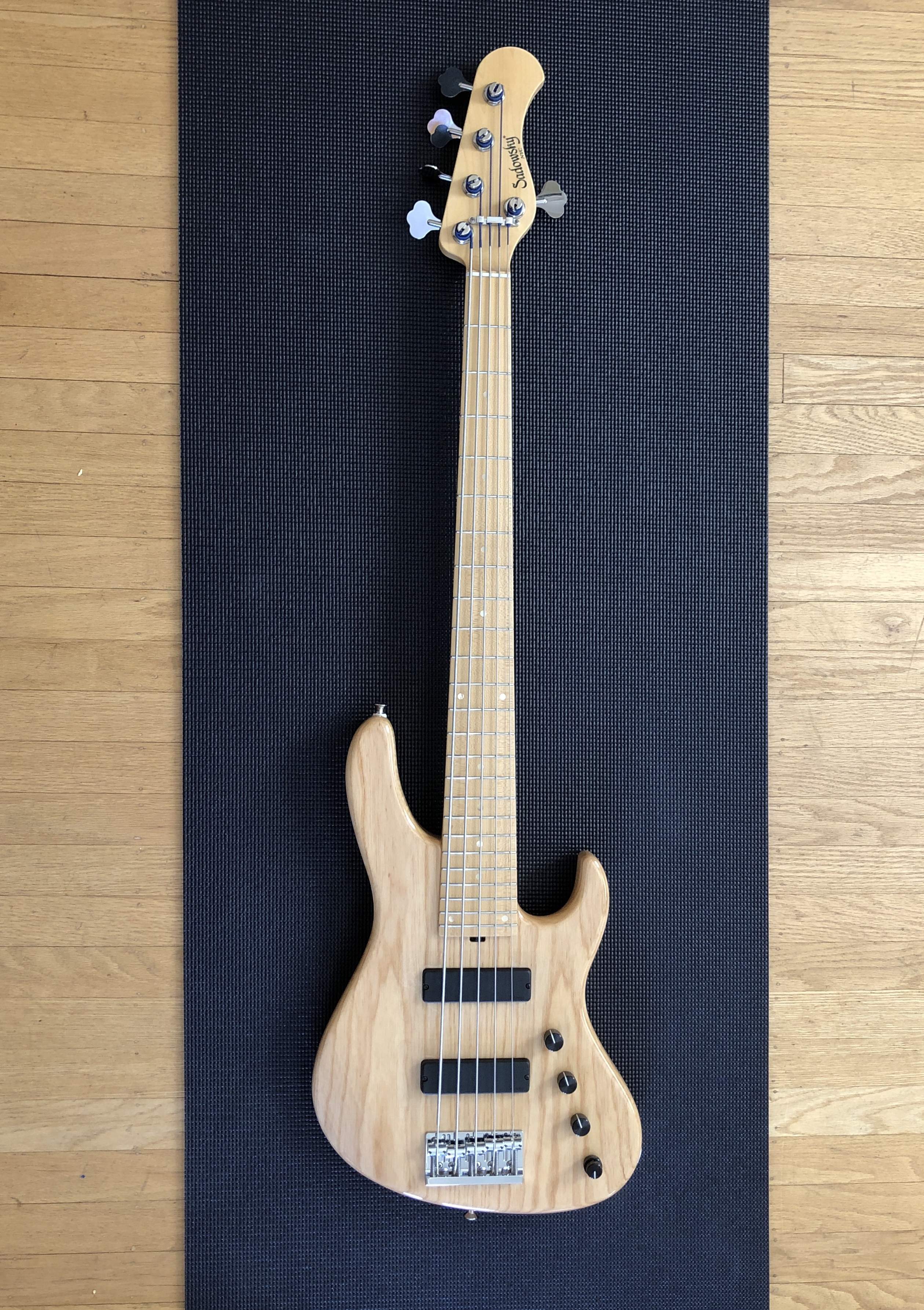 Sadowsky full view.jpg