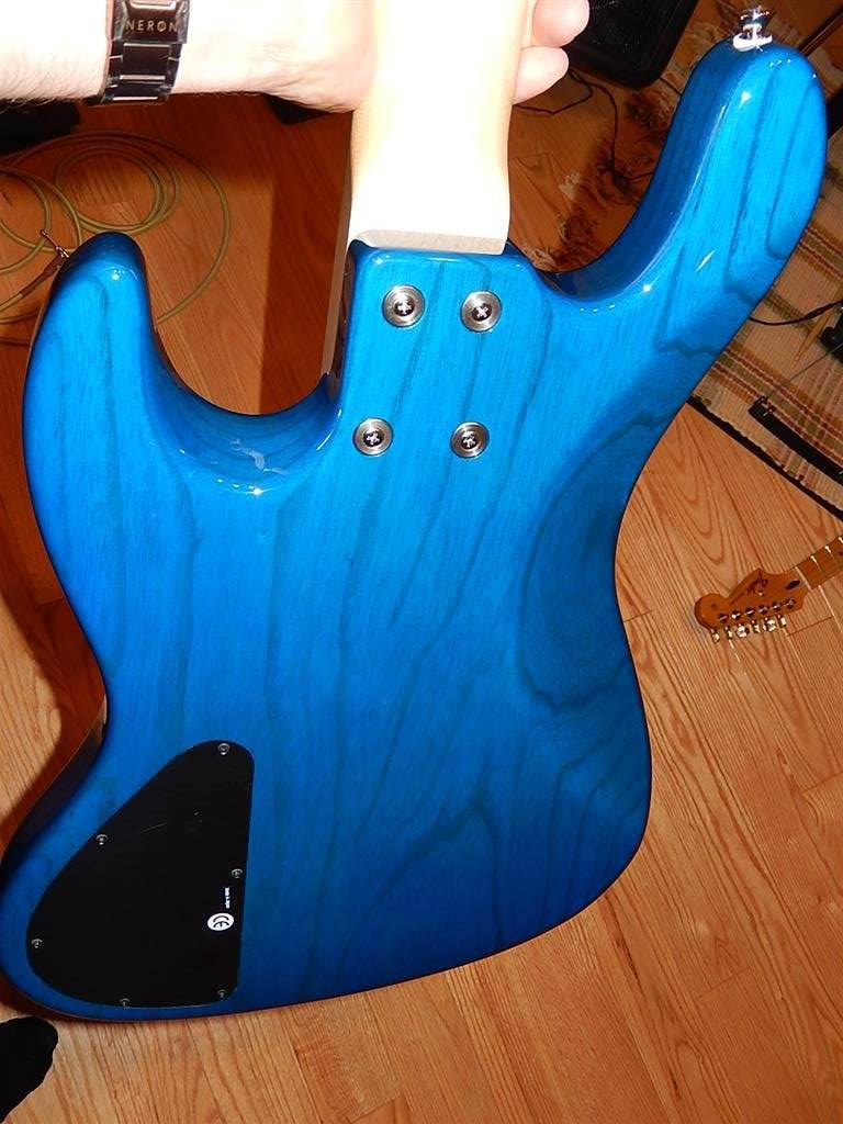 sadowsky mv4 trans blue (5) (Medium).JPG