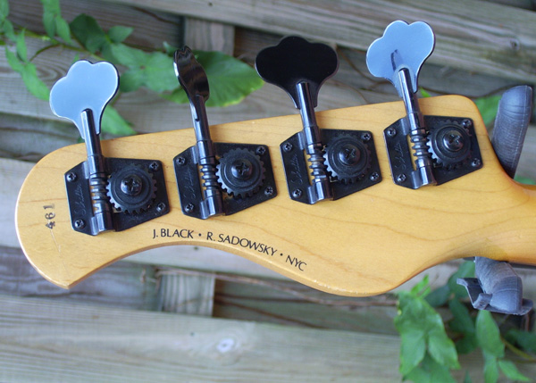 sadowsky_headstock_rear.jpg
