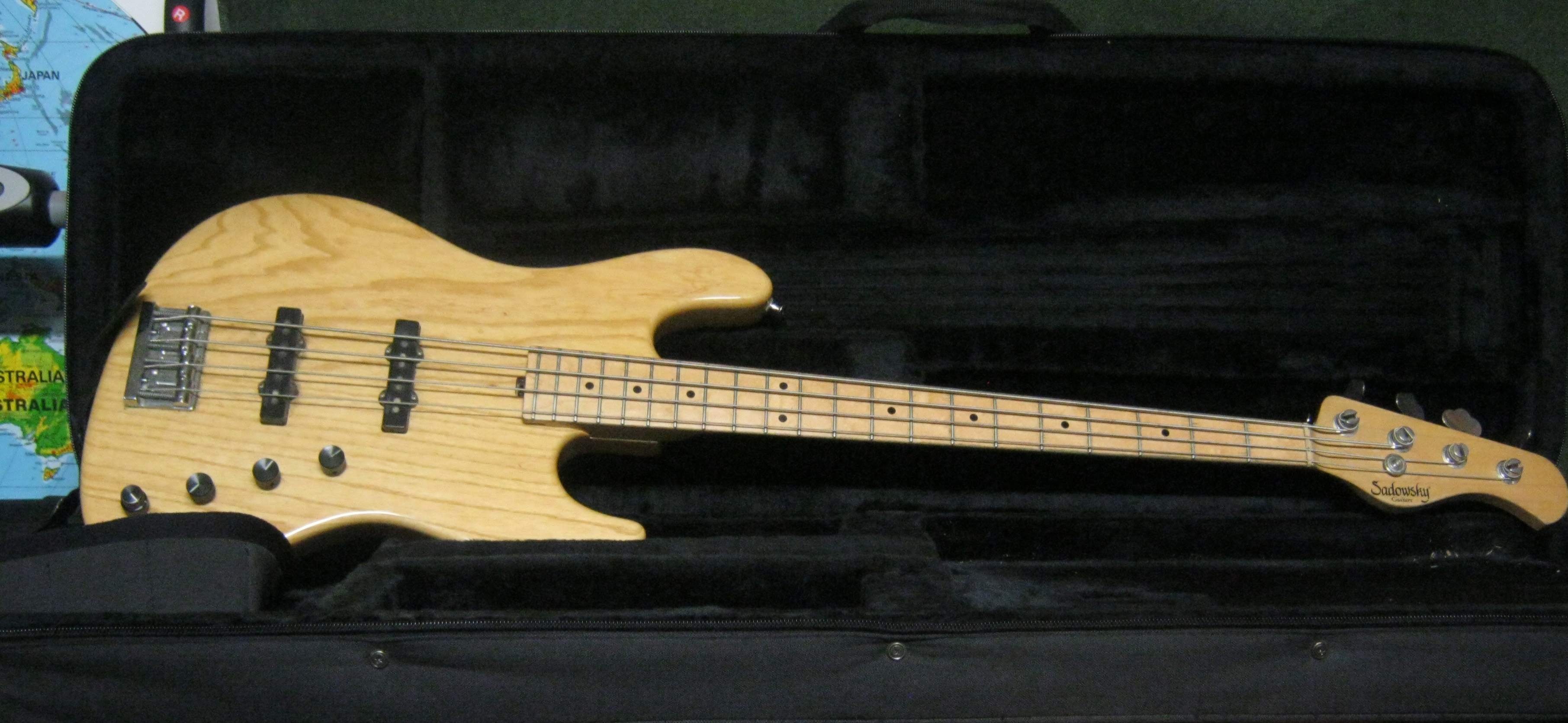 Sadowsky_MS4_001.jpg
