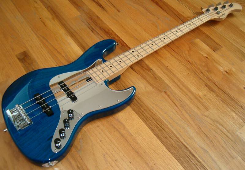 Sadowsky_V4_C.jpg