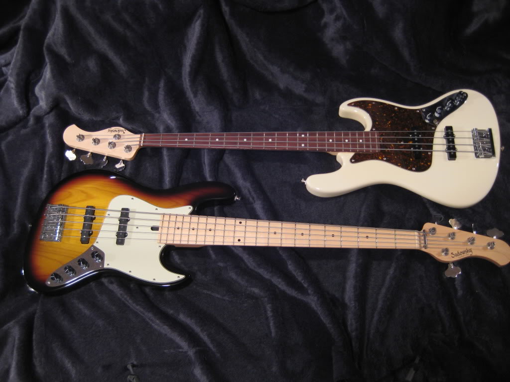 Sadowskys-Pair005.jpg
