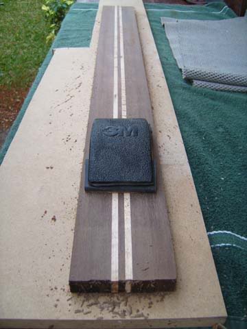 sanding_neck001.jpg