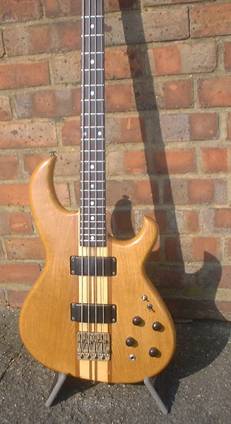 SB-900-004.jpg