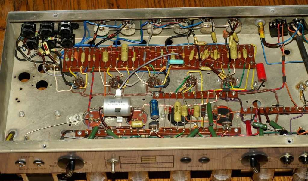 SC120guts1.jpg