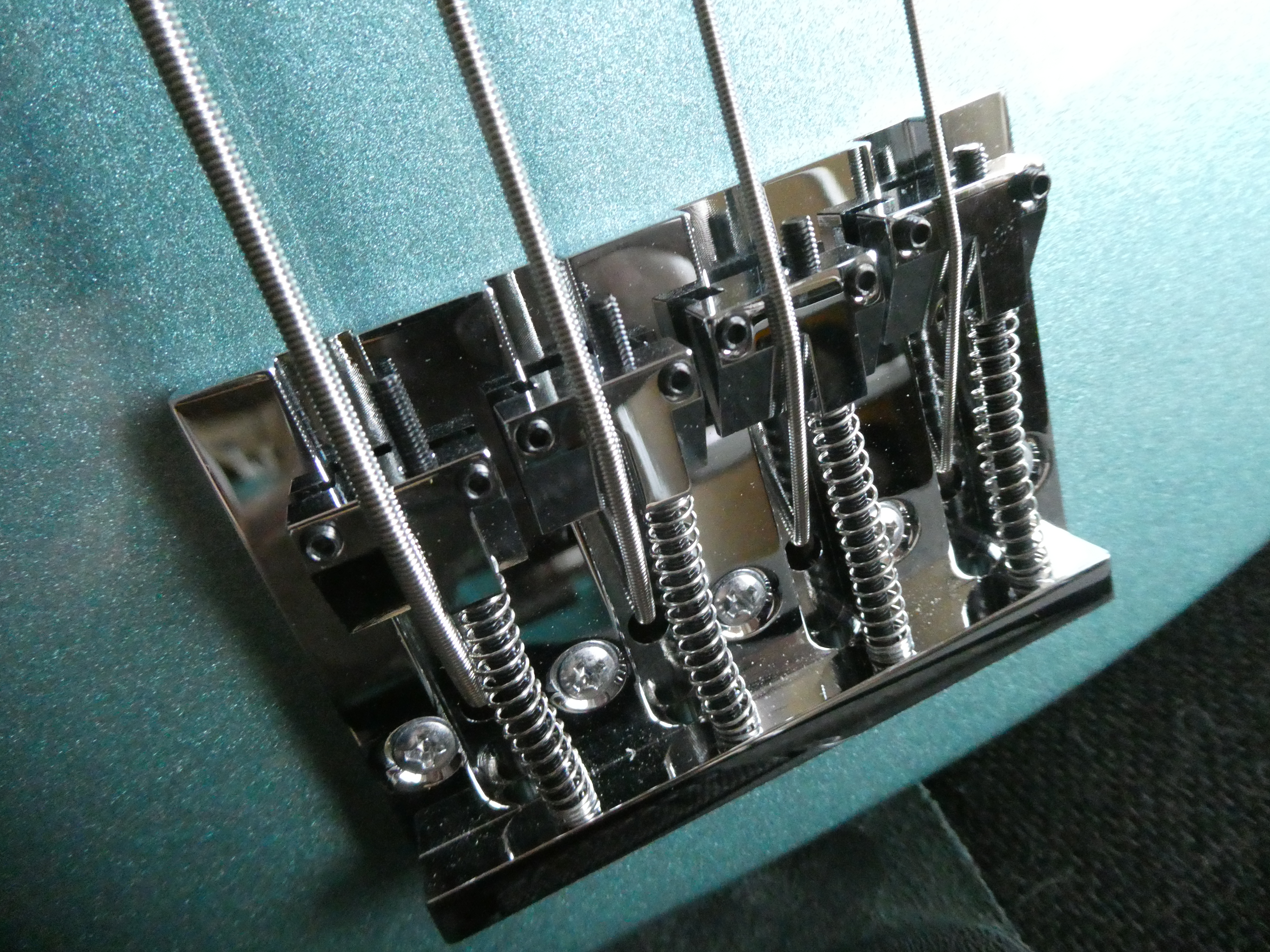 Schecter Banshee Bass Bridge.JPG
