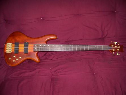 Schecter_0.jpg