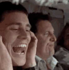 scream-shout.gif