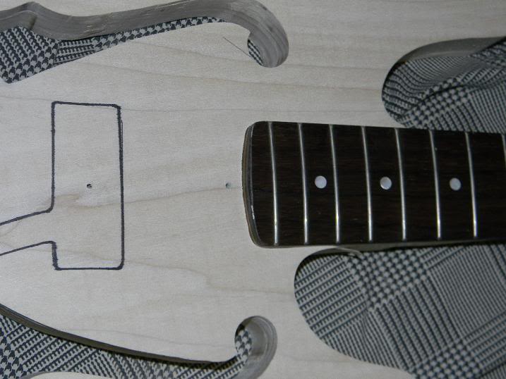 SCRO-TEL011.jpg