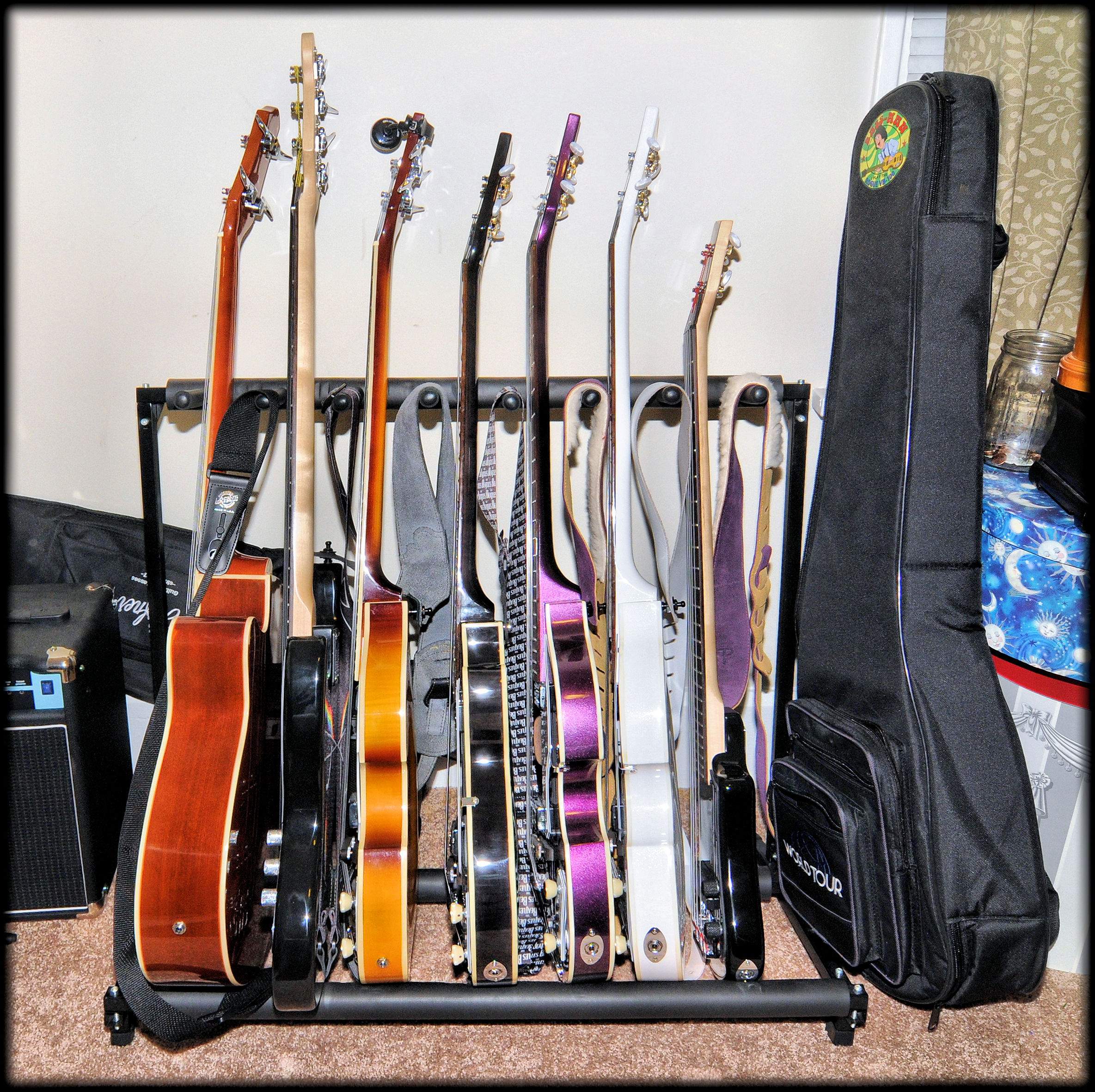 seven basses.jpg