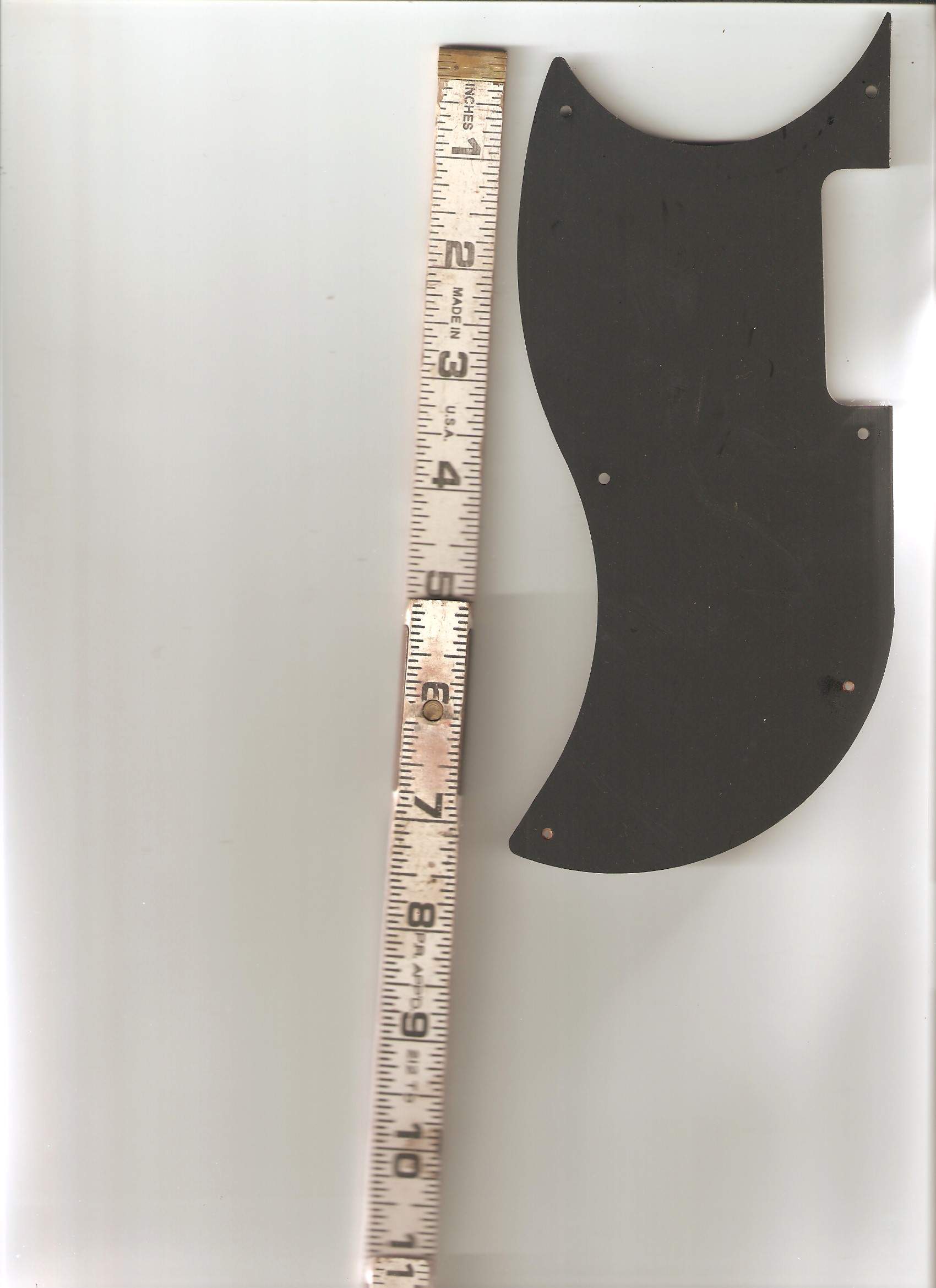 sg pickguard.jpg