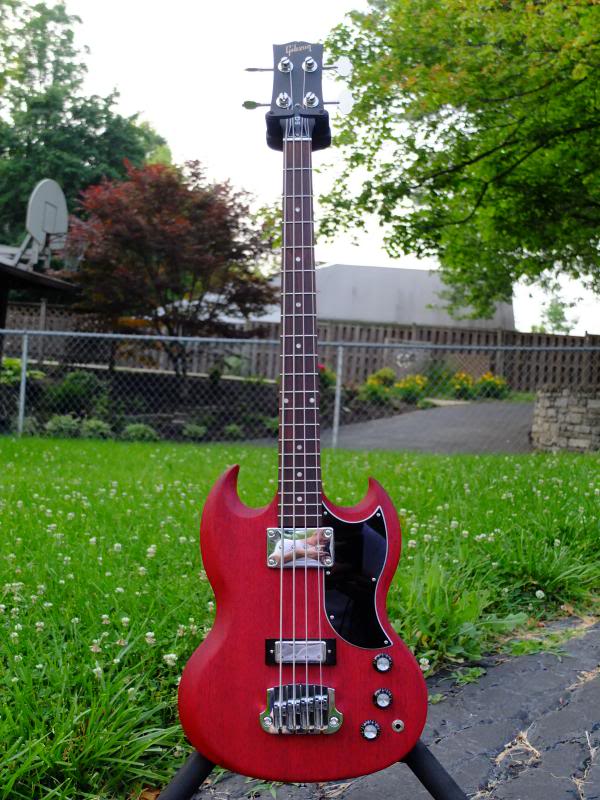SGBass001.jpg